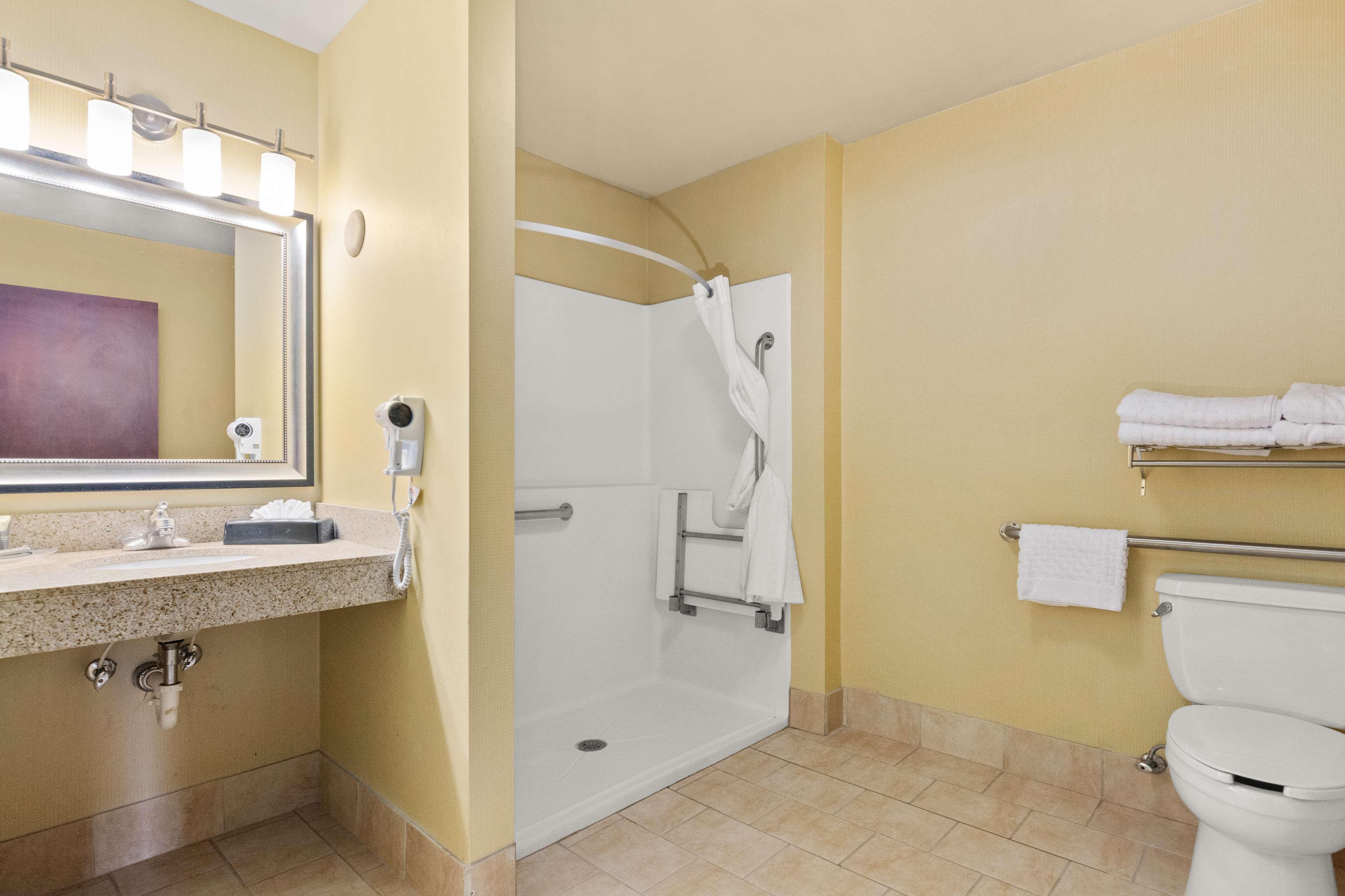 Surestay Plus Hotel By Best Western Portland Route 52 West エクステリア 写真