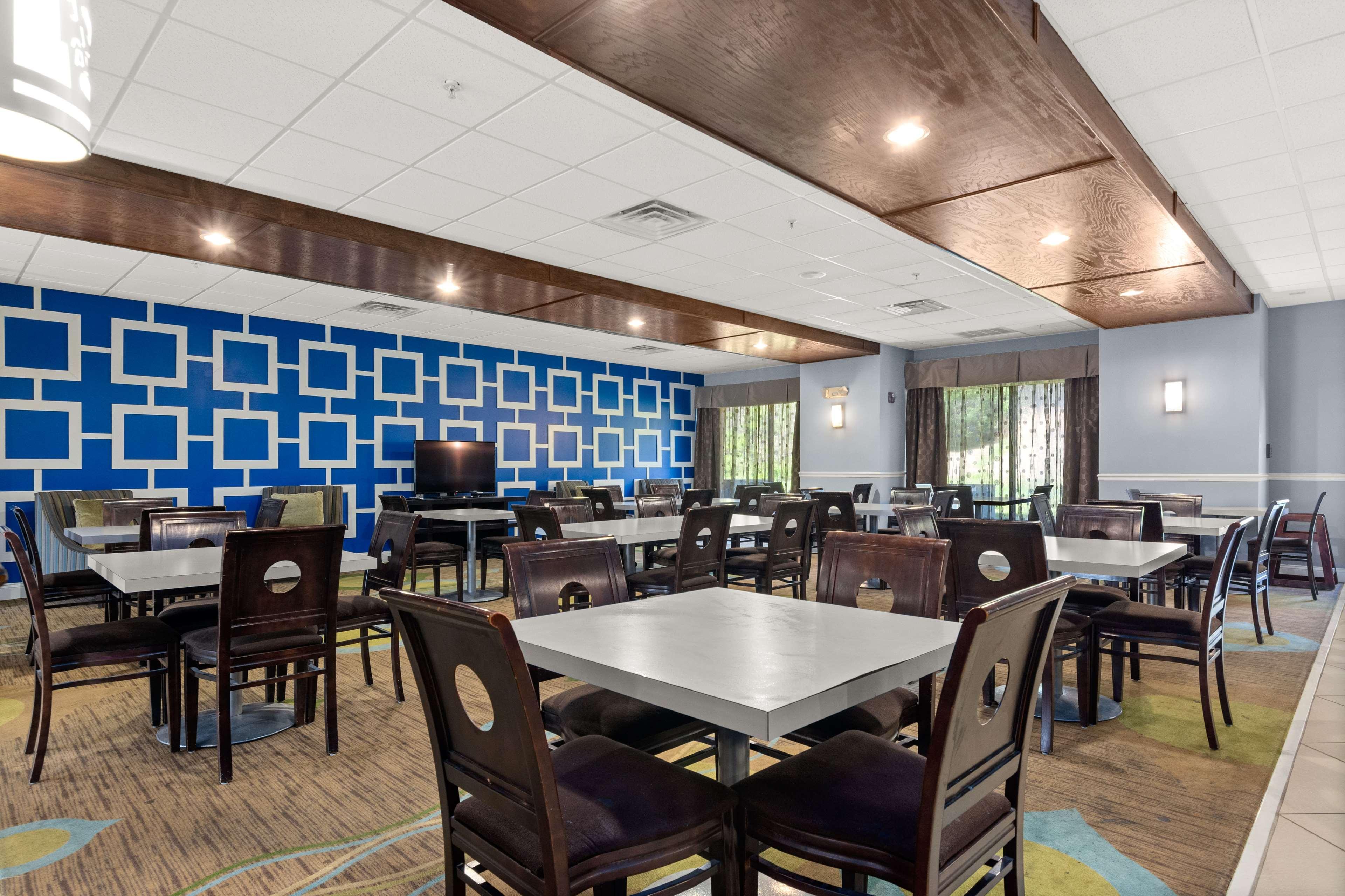 Surestay Plus Hotel By Best Western Portland Route 52 West エクステリア 写真